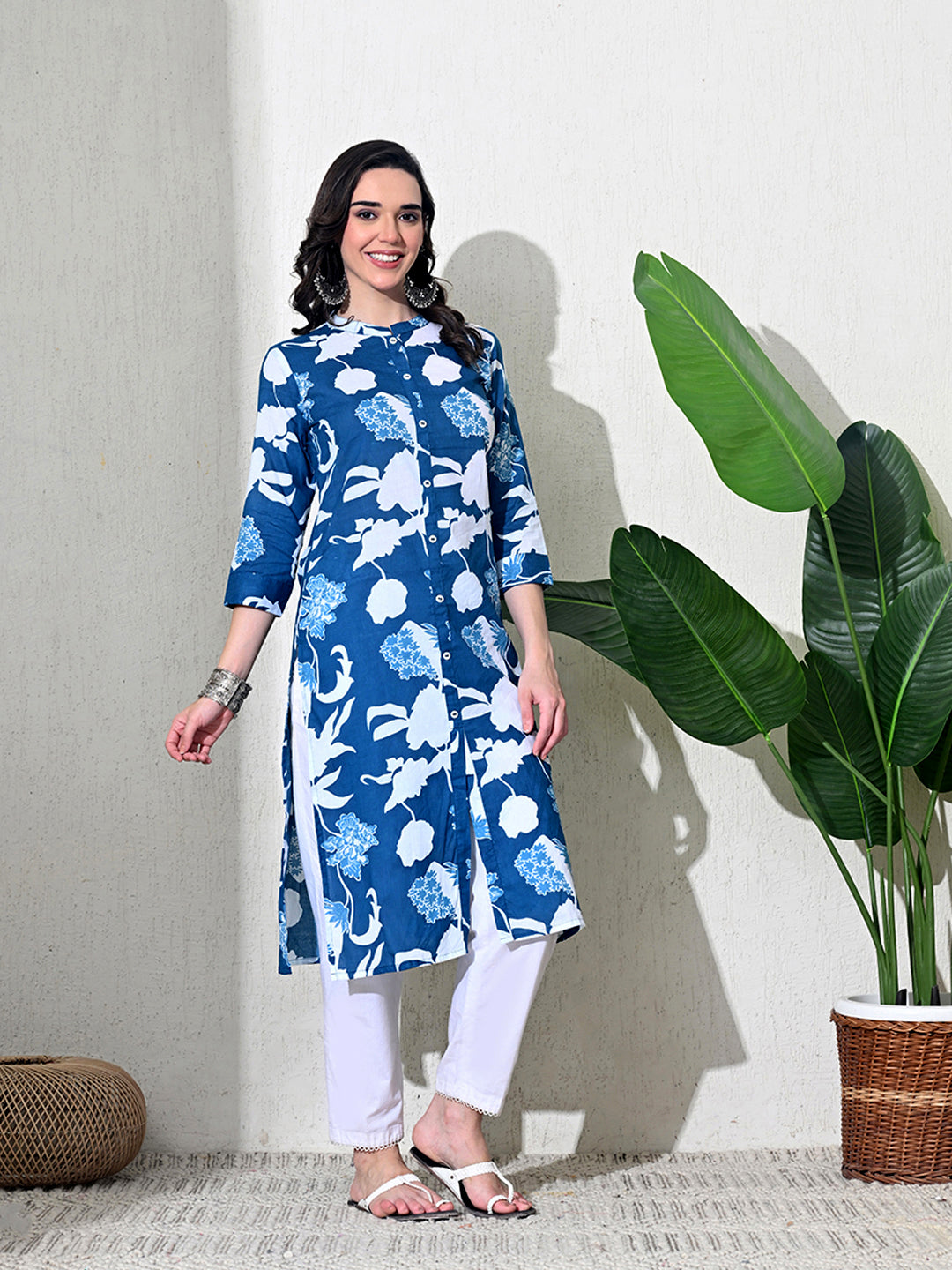 Blue Printed Cotton Front Slit Kurta