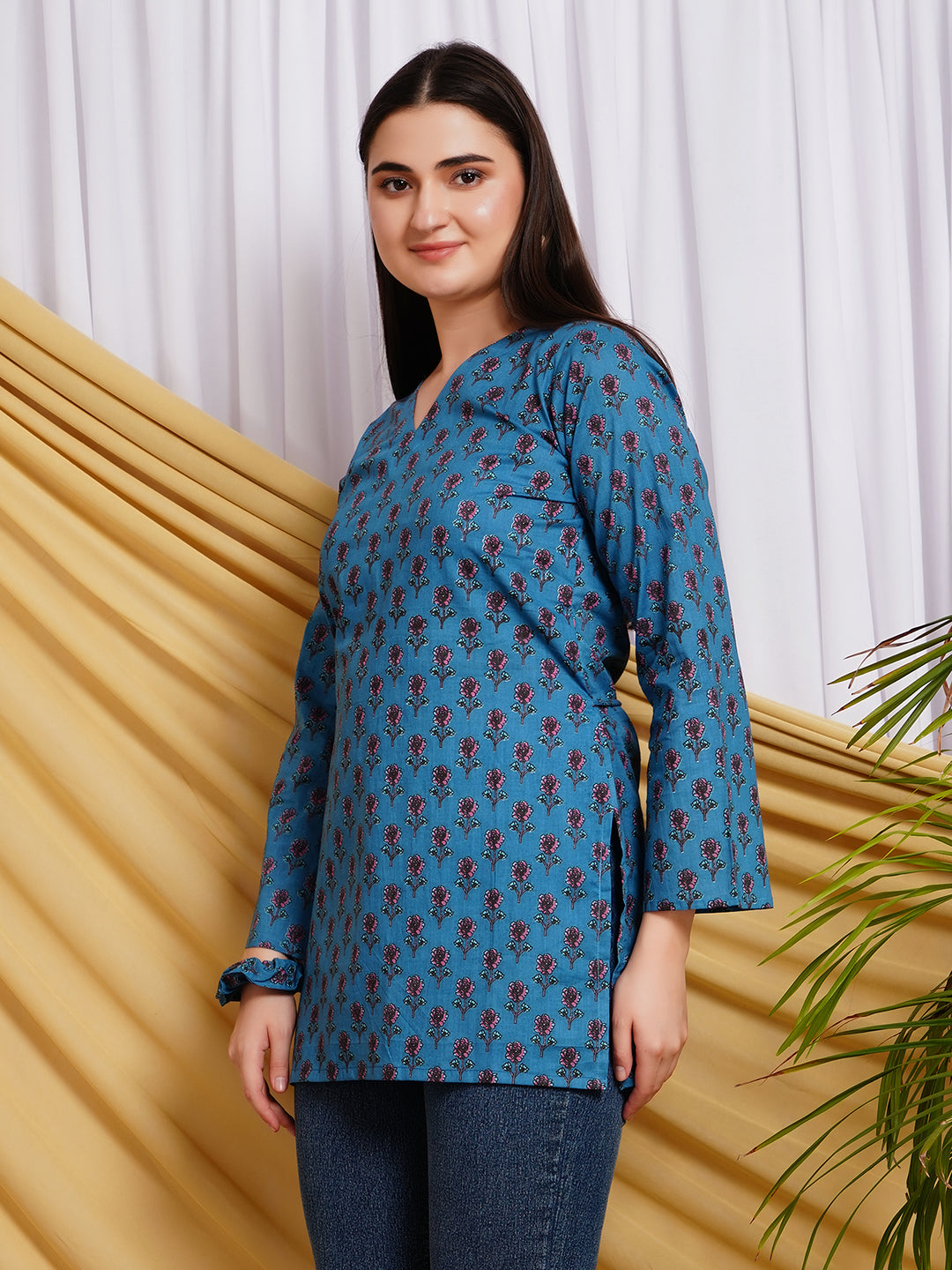 Tarang Printed Pure Cotton V-Neck Kurti