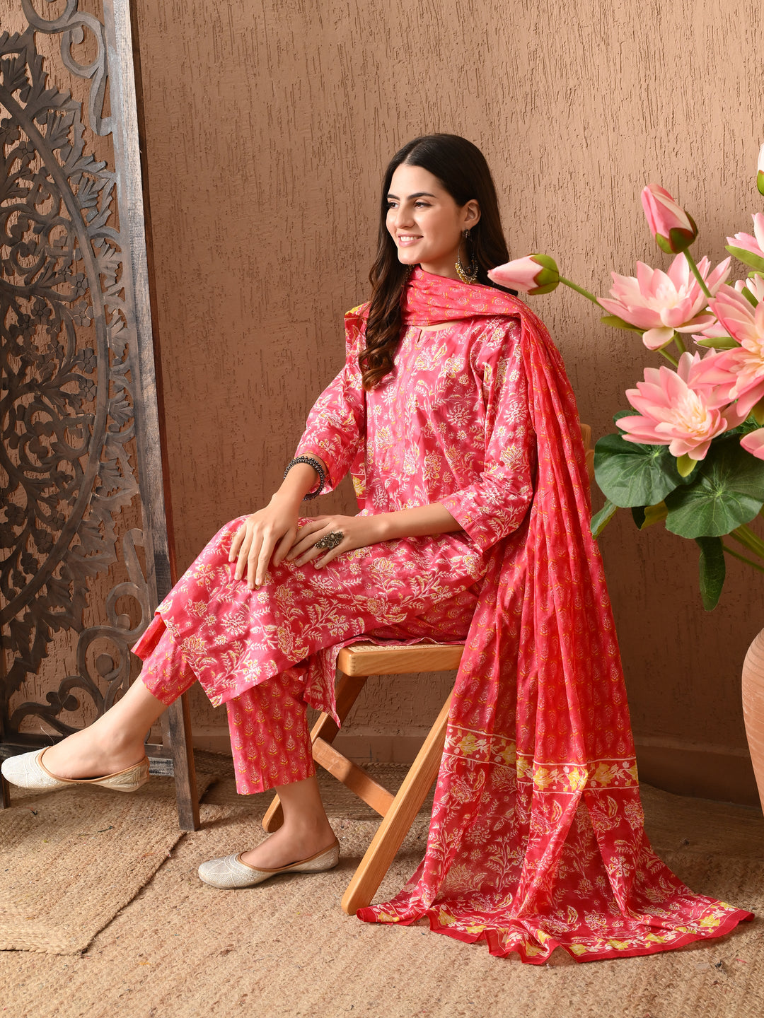 Pink Floral Round Neck Kurta Sets